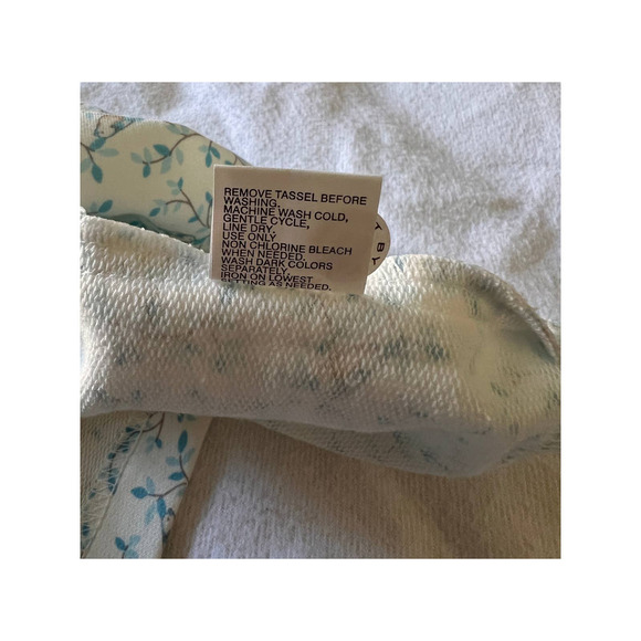 Miss Elaine White with Print Zip Up Night Gown NWT- S - Picture 6 of 12